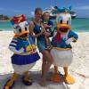 Ana Hickmann viajou com o filho pelas Bahamas em um cruzeiro da Disney