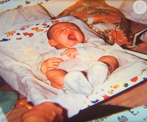 Foto de Marcelo Adnet quando bebê foi exibida no 'Estrelas'