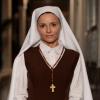 Doralice (Rita Guedes) se refugia em um convento para superar trauma, em 'Flor do Caribe', em 8 de julho de 2013