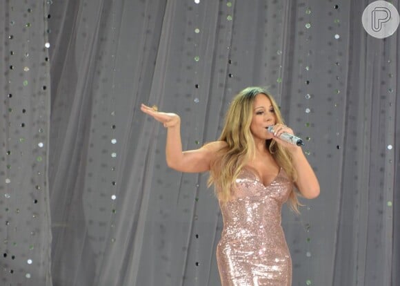 Mariah Carey anunciou que fará uma turnê mundial
