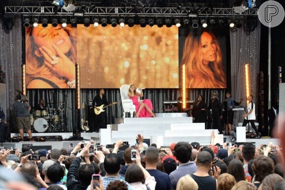 Mariah Carey é a cantora feminina com maio número de canções no topo das paradas americanas