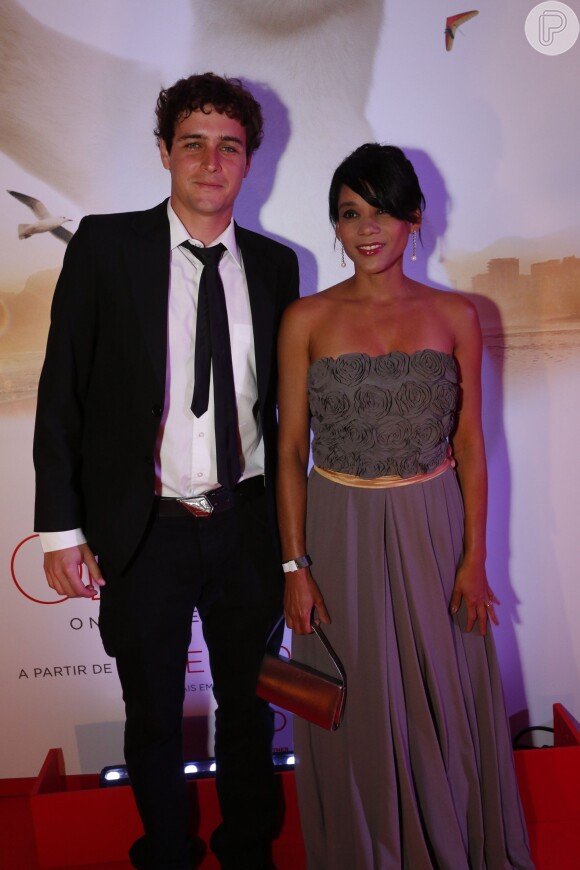 O casal Felipe Dylon e Aparecida Petrowky evento da Coca-Cola no hotel Copacabana Palace, na noite desta quarta-feira, 12 de agosto de 2015