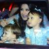 Maya e Kiara comemoraram seus 2 anos chegando de limousine com a mãe, Natália Guimarães
