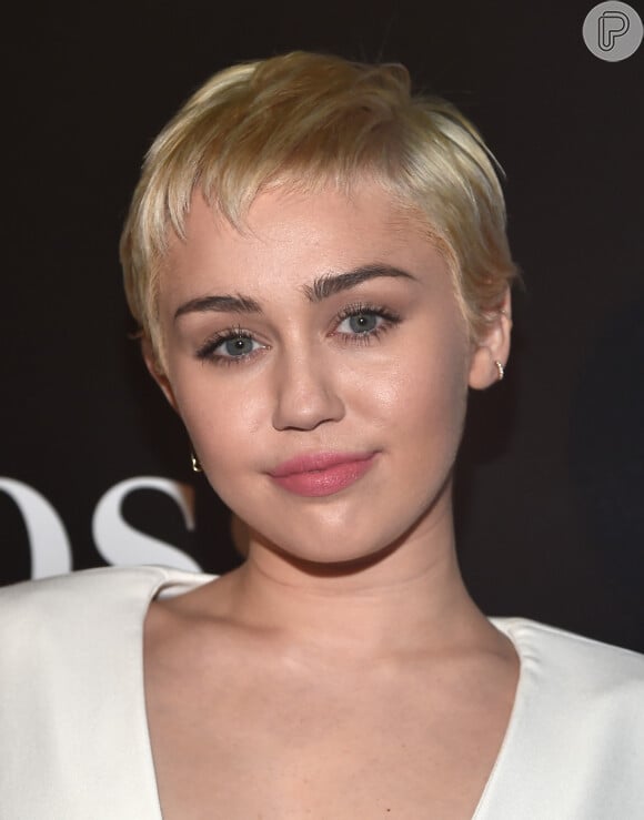 Miley Cyrus está 12º lugar, com 26 milhões de seguidores