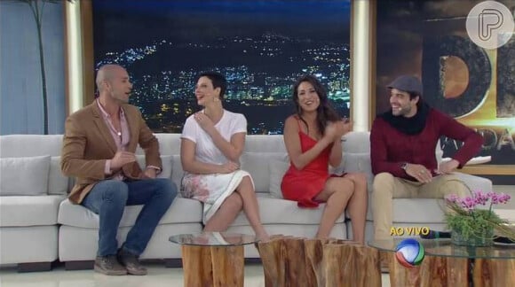 Sérgio Marone, Camila Rodrigues, Giselle Itie e Guilherme Winter, do elenco de 'Os Dez Mandamentos', marcaram presença na estreia de Xuxa