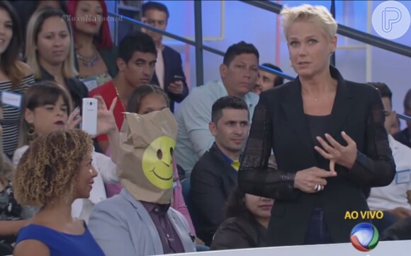 Xuxa brincou com a proibição de contratados da TV Globo participarem de sua atração na TV Record