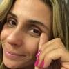 Diferente da sua vaidosa personagem na novela 'A Regra do Jogo', Giovanna Antonelli resolveu aparecer sem maquiagem no Twitter, na noite desta terça, 18 de agosto de 2015