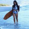 Tayna Hanada posou como a Off Girl de agosto na praia de Ubatuba, no litoral de São Paulo. Aos 19 anos, a jovem é namorada do surfista Gabriel Medina