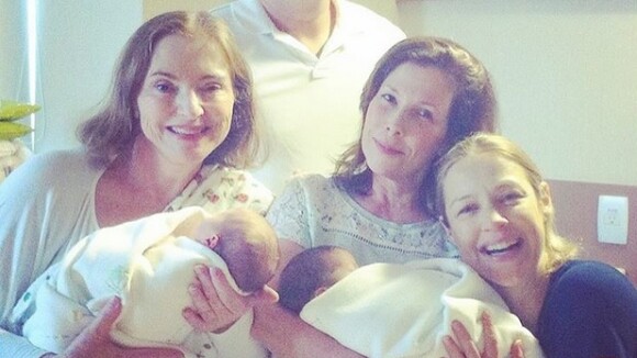 Luana Piovani comenta reações do pós-parto dos gêmeos Bem e Liz: 'Estou acabada'