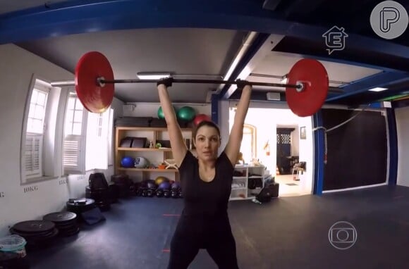 Patricia Poeta está se dedicando ao CrossFit para perder peso e deixar o corpo mais durinho