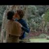 Gloria Pires beija outra mulher em cena do filme 'Flores Raras'. Ela e Miranda Otto formam um casal na história