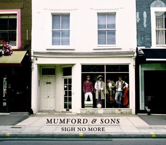 A banda Munford & Sons vendeu 2,9 milhões de exemplares do álbum 'Sigh no more'