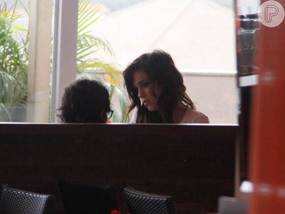Fiuk e Sophia Abrahão almoçam juntos nesta terça-feira, 6 de agosto de 2013, no shopping Rio Desing Barra, na Barra da Tijuca, zona oeste do Rio de Janeiro