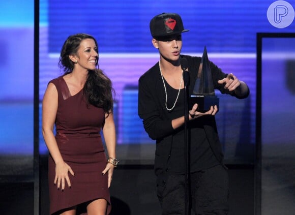 Cantor já levou sua mãe para subir ao palco de premiação em 2012