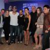Luciano Camargo recebeu no camarim convidados como Henri Castelli, Marcelo Rezende e o casal Cesar Filho e Elaine Mickely
