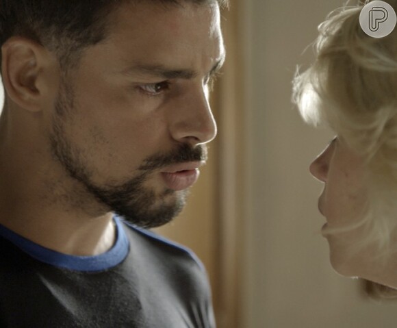 Juliano (Cauã Reymond) encontra Belisa (Bruna Linzmeyer) na novela 'A Regra do Jogo'