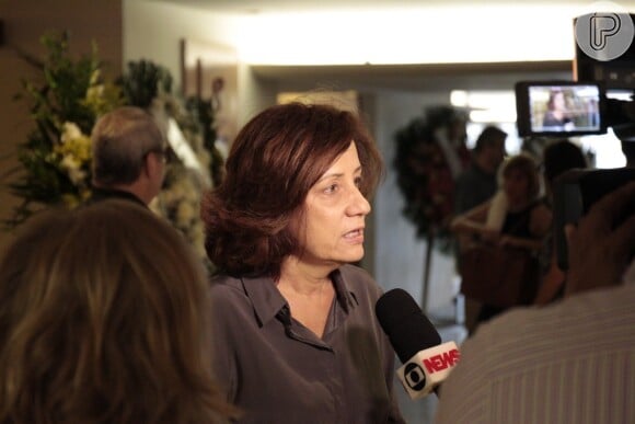 A colunista de economia Miriam Leitão também foi se despedir de Sandra Moreyra