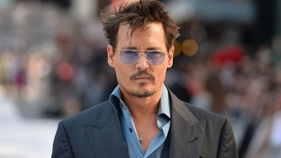 Johnny Depp rejeita posto de símbolo sexual: 'Não tenho nada de sexy'