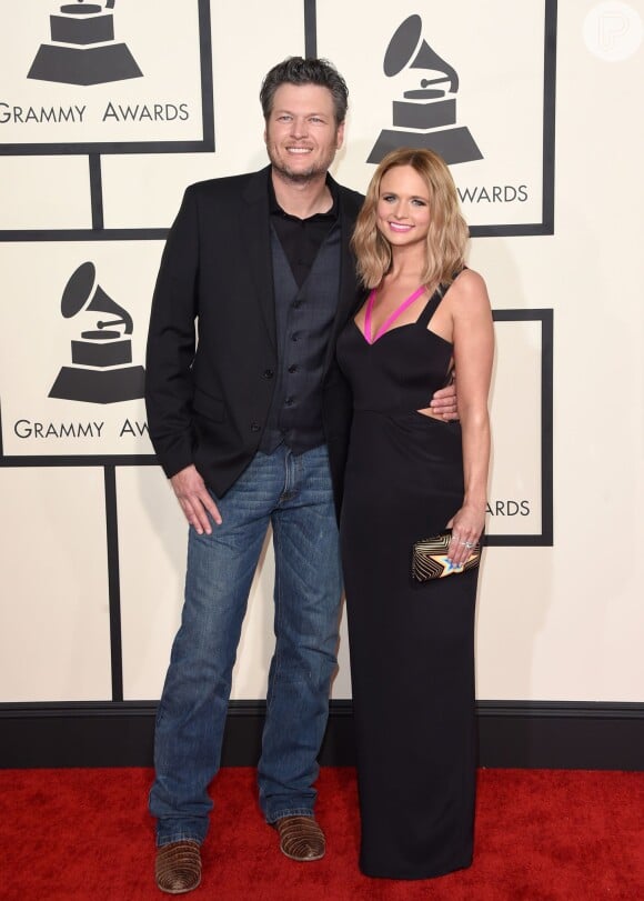 Assim como Gwen, Blake também se separou recentemente da cantora country Miranda Lambert, sob rumores de traição dela