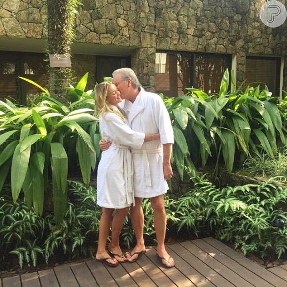 Roberto Justus e a mulher, Ana Paula Siebert, passam final de semana em spa de São Paulo, em 14 de novembro de 2015