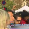 Em Paris, centenas de franceses se reuniram na cidade para prestar a homenagem às vítimas