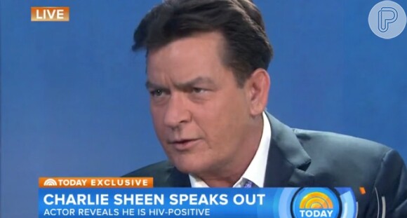 'Estou aqui para dizer que sou HIV positivo', começou Sheen, que lembrou o dia do diagnóstico, há quatro anos. 'Descobri quando comecei a ter uma série de dores de cabeça e fui hospitalizado', começou