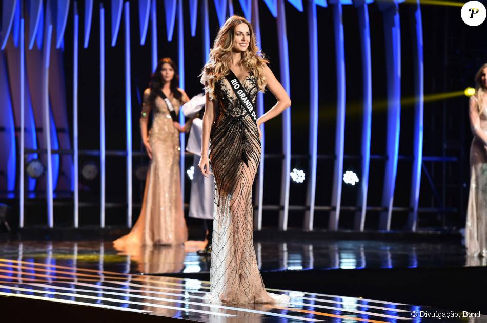  Além do título de mulher mais bonita do país, Marthina Brandt vai representar o Brasil no dia 20 de dezembro, quando acontece o Miss Universo 2015, em Las Vegas, nos Estados Unidos 