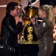 Meghan Trainor e Charlie Puth cantaram juntos no American Music Awards