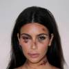 Kim Kardashian está entre as celebridades que estampam a campanha do polêmico artista italiano Alexsandro Palombo