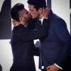 Bruno Gagliasso e João Vicente de Castro deram um beijo para se manifestar contra a intolerância no evento 'Men Of The Year', da revista GQ, na quinta-feira, 26 de novembro de 2015