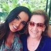 A mãe de Angélica posou ao lado de Anitta e a foto foi postada no Instagram por Márcia Marbá, irmã e empresária da loira