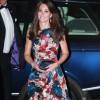 Em agosto, Kate Middleton usou vestido estampado da grife Erdem de mais de R$ 16 mil