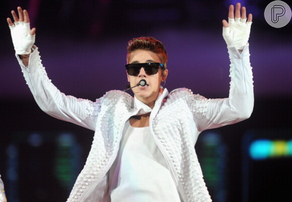 Justin Bieber foi parado em uma blitz da Califórnia, nos EUA, na madrugada de 28 de agosto de 2013
