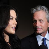 Catherine Zeta-Jones e Michael Douglas farão terapia juntos para salvar relação