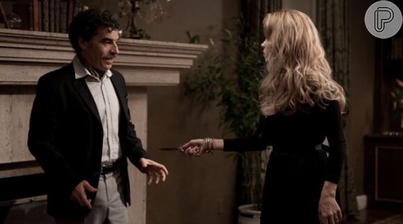 Paulo Betti contracena com Leona Cavalli na comédia 'A Casa da Mãe Joana 2'