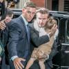 David Beckham esconde o rosto da filha, Harper Seven, dos paparazzi