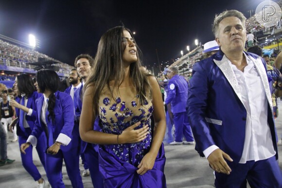 Antonia Morais também estava acompanhada do pai, Orlando, no desfile