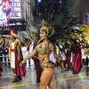 Madrinha de bateria da escola de samba vencedora do Carnaval de São Paulo, Lívia Andrade comemorou a vitória