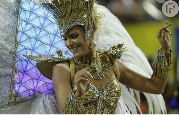 Ana Hickmann foi musa da Vai-Vai em São Paulo no Carnaval deste ano