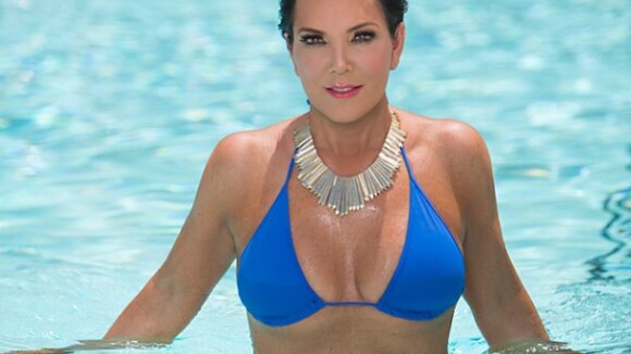 Mãe de Kim Kardashian, Kris Jenner publica foto de biquíni aos 57 anos