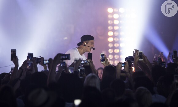 Justin Bieber vive uma nova fase em sua carreira: longe da imagem de bad boy, o cantor tem feito sucesso