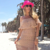 Adriane Galisteu escolheu o vestido de rosa clarinho