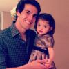 Kaká em momento paizão com a filha caçula, Isabella, de 2 anos