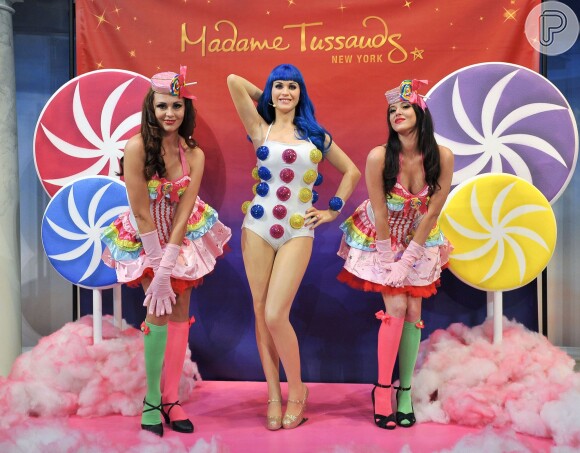 Estátua de Katy Perry é inspirada na turnê 'California Dreams Tour'