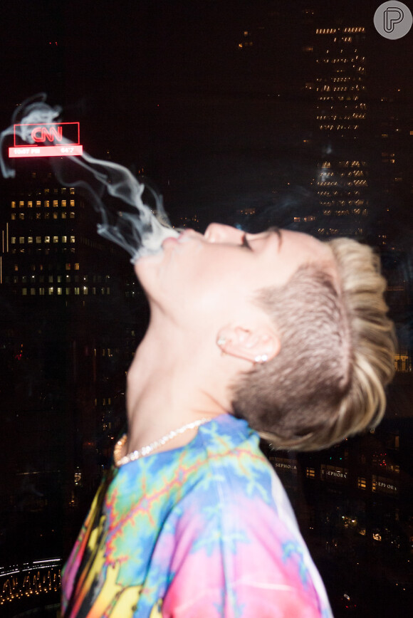Miley Cyrus estrela ensaio de Terry Richardson em Nova York, nos Estados Unidos