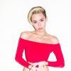 Miley Cyrus exibe boa forma em ensaio do fotógrafo Terry Richardson