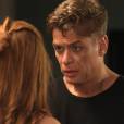  Arthur (Fabio Assunção) flagra Eliza (Marina Ruy Barbosa) na mesma cama de Rafael (Daniel Rocha), na novela 'Totalmente Demais': 'Destruiu meu coração' 