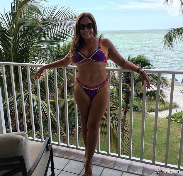 Susana Vieira chamou atenção ao posar de biquíni aos 73 anos durante viagem de férias ao Caribe