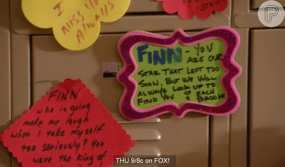 Os personagens de 'Glee' escreveram bilhetes emocionantes de despedida de Finn Hudson (Cory Monteith)