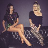 Bruna Marquezine e Julia Faria posam sexy no aniversário de Thaila Ayala